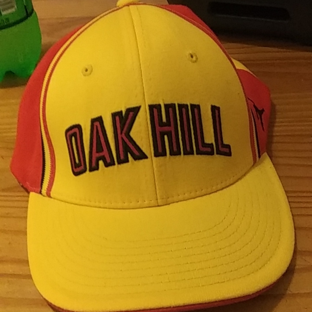 Oak Hill hat